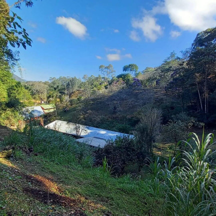 Imagem Chácara com 4 Quartos à Venda, 23 m² em Braunes - Nova Friburgo