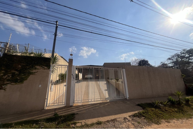 Imóvel com 3 Quartos à Venda, 153 m² em Jardim Estância Brasil - Atibaia