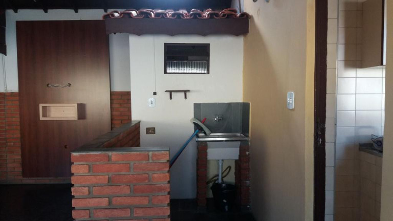 Imagem Casa com 1 Quarto à Venda, 233 m² em Parque Residencial Eloy Chaves - Jundiaí Imagem Casa com 1 Quarto à Venda, 233 m² em Parque Residencial Eloy Chaves - Jundiaí
