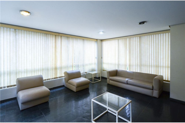 Imagem Apartamento com 3 Quartos à Venda, 72 m² em Moema - São Paulo