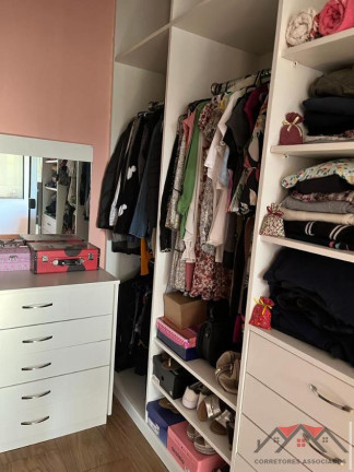 Imagem Sobrado com 3 Quartos à Venda, 353 m² em Costa E Silva - Joinville