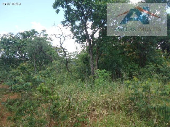 Imagem Terreno à Venda, 360 m² em Araças 3º Seção - Mateus Leme Imagem Terreno à Venda, 360 m² em Araças 3º Seção - Mateus Leme