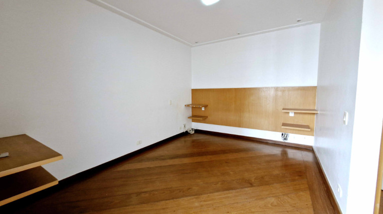 Imagem Apartamento com 4 Quartos à Venda, 184 m² em Aclimação - São Paulo Imagem Apartamento com 4 Quartos à Venda, 184 m² em Aclimação - São Paulo