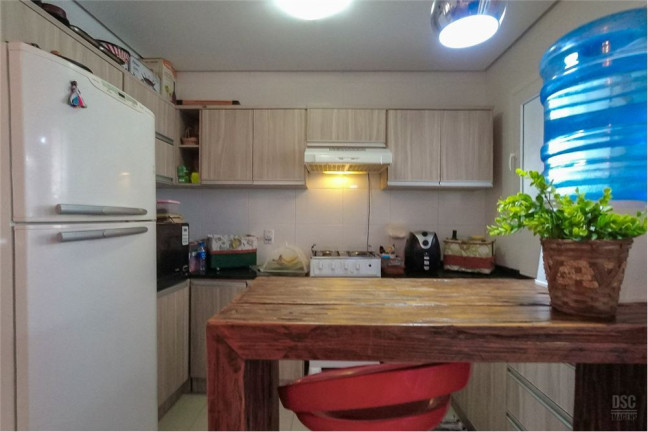 Imagem Casa com 3 Quartos à Venda, em Hípica - Porto Alegre Imagem Casa com 3 Quartos à Venda, em Hípica - Porto Alegre