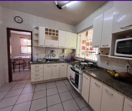 Imagem Casa com 4 Quartos à Venda, 315 m² em Castelo - Belo Horizonte Imagem Casa com 4 Quartos à Venda, 315 m² em Castelo - Belo Horizonte