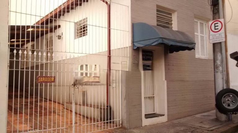 Imagem Casa com 5 Quartos à Venda,  em Centro - Campinas