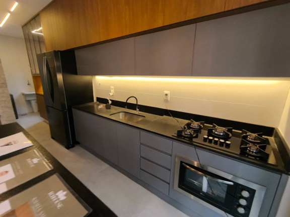 Imagem Casa de Condomínio com 3 Quartos à Venda, 135 m² em Jardim Atlantico - Goiania