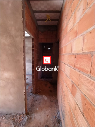 Imagem Casa com 2 Quartos à Venda, 93 m² em Alto Floresta - Montes Claros