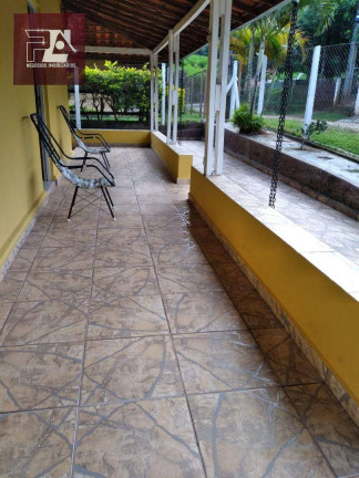 Imagem Chácara com 3 Quartos à Venda, 230 m² em Piquete - Piquete Imagem Chácara com 3 Quartos à Venda, 230 m² em Piquete - Piquete
