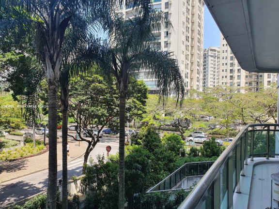 Imagem Apartamento com 4 Quartos à Venda, 289 m² em Rio De Janeiro