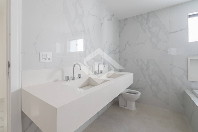 Imagem Casa com 4 Quartos à Venda, 317 m² em Recreio Dos Bandeirantes - Rio De Janeiro Imagem Casa com 4 Quartos à Venda, 317 m² em Recreio Dos Bandeirantes - Rio De Janeiro