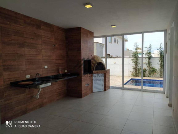 Imagem Casa com 3 Quartos à Venda, 300 m² em Jardim Guacira - Itanhaém Imagem Casa com 3 Quartos à Venda, 300 m² em Jardim Guacira - Itanhaém