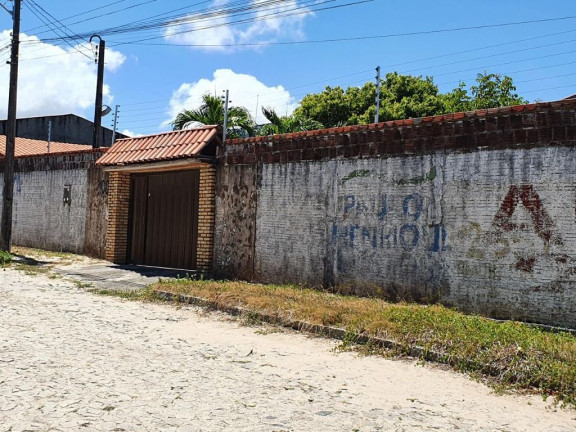 Imagem Casa com 3 Quartos à Venda, 836 m² em Encantada - Eusébio