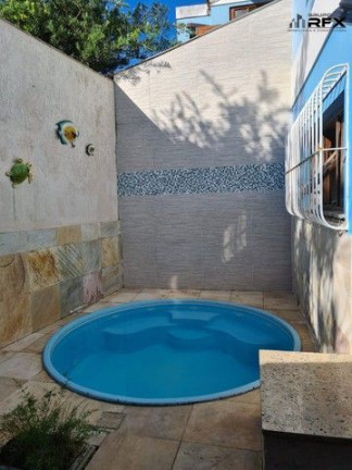 Imagem Casa com 3 Quartos à Venda, 160 m² em Serra Grande - Niterói