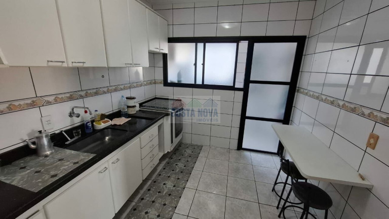 Imagem Apartamento com 2 Quartos à Venda, 90 m²