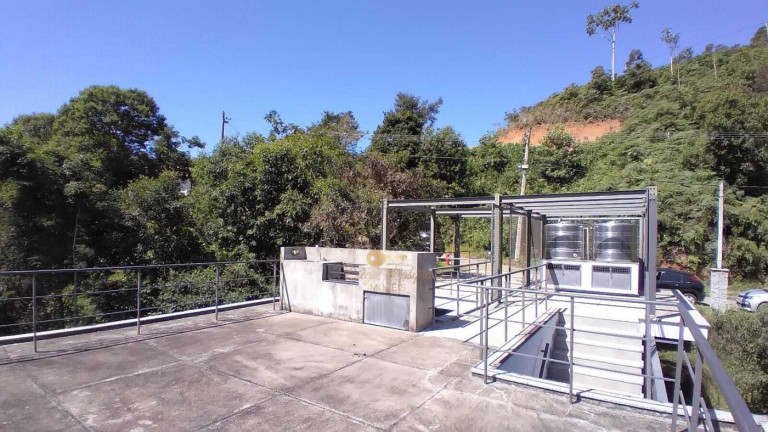 Imagem Casa com 3 Quartos à Venda, 300 m² em Vargem Grande - Teresópolis