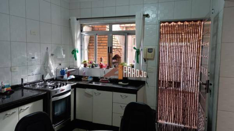 Imagem Casa com 2 Quartos à Venda, 112 m² em Vila Marieta - São Paulo Imagem Casa com 2 Quartos à Venda, 112 m² em Vila Marieta - São Paulo