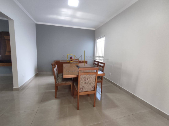 Imagem Casa com 3 Quartos à Venda, 170 m² em Jardim Cambuí - Botucatu