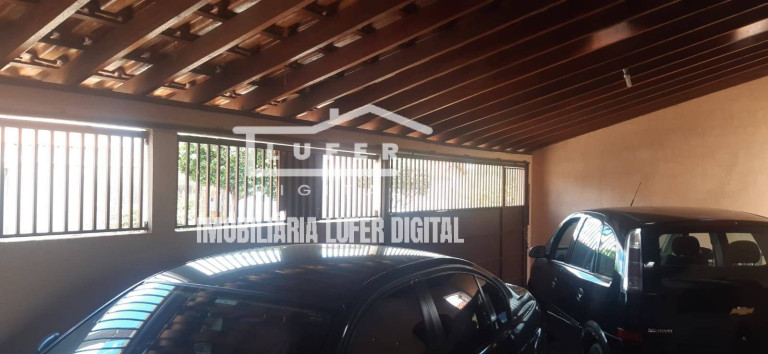 Casa com 3 Quartos à Venda, 250 m² em Cohab - Américo Brasiliense