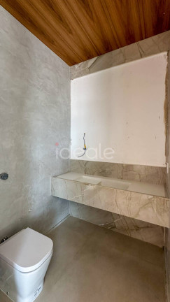 Imagem Casa de Condomínio com 5 Quartos à Venda, em Barra Da Tijuca - Rio De Janeiro Imagem Casa de Condomínio com 5 Quartos à Venda, em Barra Da Tijuca - Rio De Janeiro