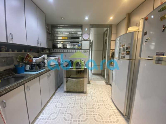Imagem Apartamento com 3 Quartos à Venda, 210 m² em Copacabana - Rio De Janeiro Imagem Apartamento com 3 Quartos à Venda, 210 m² em Copacabana - Rio De Janeiro