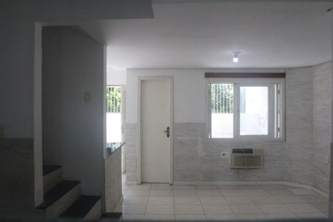 Imagem Imóvel com 3 Quartos à Venda, em Espírito Santo - Porto Alegre Imagem Imóvel com 3 Quartos à Venda, em Espírito Santo - Porto Alegre