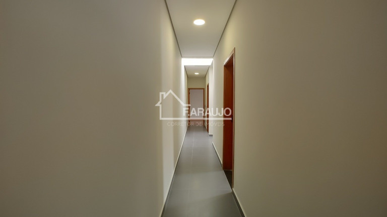 Imagem Imóvel com 3 Quartos à Venda, 250 m² em Aparecidinha - Sorocaba