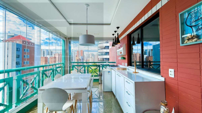 Imagem Apartamento com 3 Quartos à Venda, 205 m² em Meireles - Fortaleza