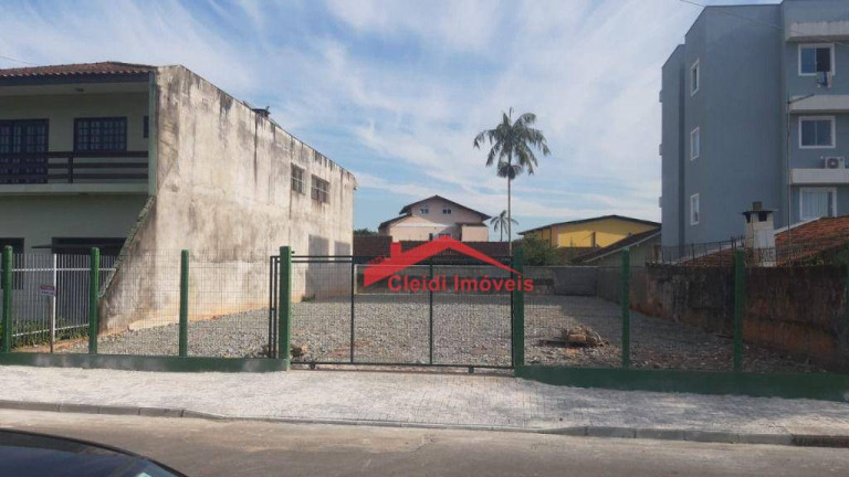 Terreno para Alugar, 413 m² em Floresta - Joinville