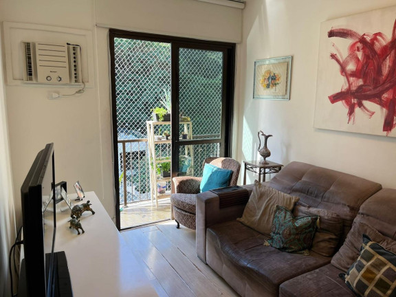 Imagem Imóvel com 2 Quartos à Venda, 78 m² em Jardim Botânico - Rio De Janeiro Imagem Imóvel com 2 Quartos à Venda, 78 m² em Jardim Botânico - Rio De Janeiro