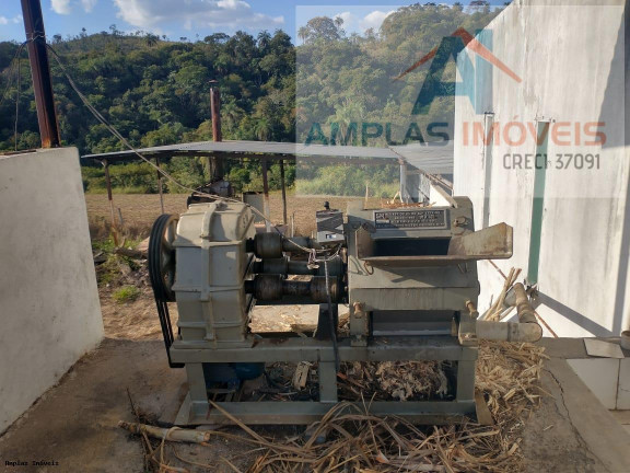 Imagem Fazenda à Venda, 60 m² em Azurita Imagem Fazenda à Venda, 60 m² em Azurita
