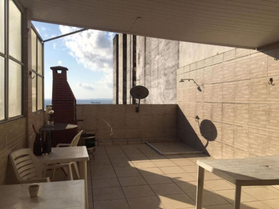 Imagem Casa com 8 Quartos à Venda, 250 m² em Dois De Julho - Salvador