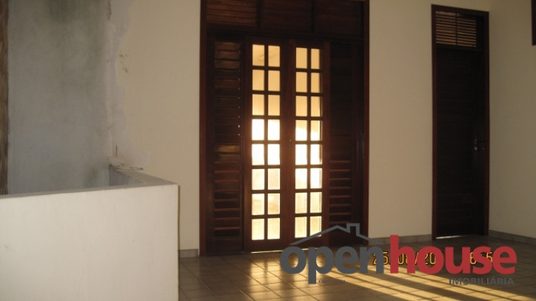 Imagem Casa com 4 Quartos à Venda, 420 m² em Tirol - Natal Imagem Casa com 4 Quartos à Venda, 420 m² em Tirol - Natal