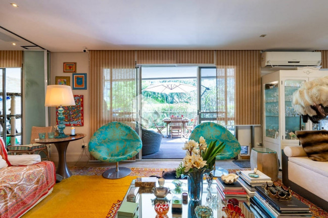 Imagem Apartamento com 3 Quartos à Venda, 250 m² em Vila Suzana - São Paulo