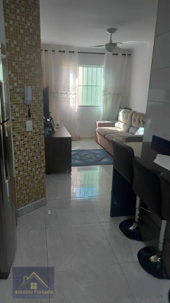 Imagem Casa com 2 Quartos à Venda, 45 m² em Vila Nivi - São Paulo Imagem Casa com 2 Quartos à Venda, 45 m² em Vila Nivi - São Paulo