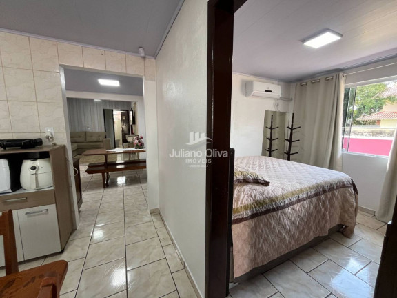 Imagem Casa com 4 Quartos à Venda, 119 m² em Barra Do Sai - Itapoá Imagem Casa com 4 Quartos à Venda, 119 m² em Barra Do Sai - Itapoá
