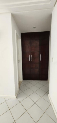 Imagem Casa com 4 Quartos à Venda, 2.000 m² em Portão - Lauro De Freitas Imagem Casa com 4 Quartos à Venda, 2.000 m² em Portão - Lauro De Freitas