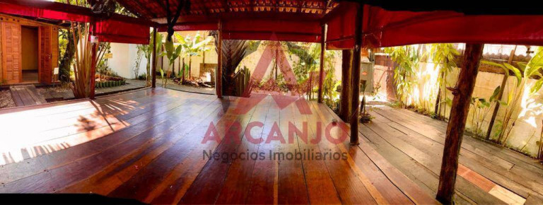 Imagem Casa com 6 Quartos à Venda, 300 m² em Barra Da Lagoa - Ubatuba Imagem Casa com 6 Quartos à Venda, 300 m² em Barra Da Lagoa - Ubatuba