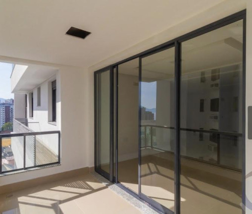 Imagem Apartamento com 3 Quartos à Venda, 104 m² em Agronômica - Florianópolis