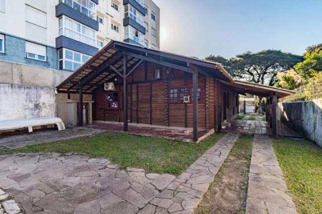 Imagem Casa com 3 Quartos à Venda, 244 m² em Cristal - Porto Alegre