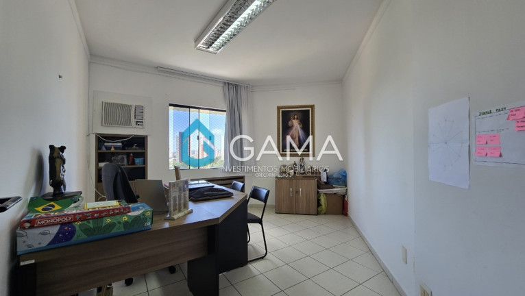 Imagem Imóvel com 4 Quartos à Venda, 198 m² em Lagoa Nova - Natal Imagem Imóvel com 4 Quartos à Venda, 198 m² em Lagoa Nova - Natal