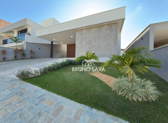 Casa com 4 Quartos à Venda, 297 m² em Condomínio Ouro Verde - Betim