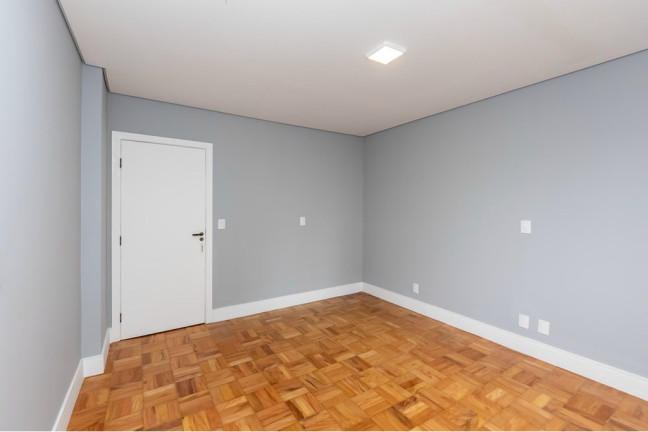 Imagem Imóvel com 5 Quartos à Venda, 271 m² em Santa Cecília - São Paulo