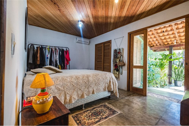 Imagem Casa com 2 Quartos à Venda, em Vargem Do Bom Jesus - Florianópolis Imagem Casa com 2 Quartos à Venda, em Vargem Do Bom Jesus - Florianópolis