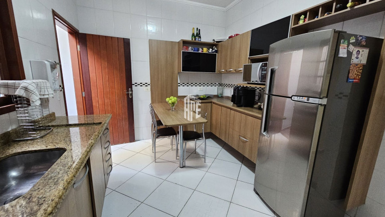 Imagem Casa com 3 Quartos à Venda, 140 m² em Santa Terezinha - Santo André Imagem Casa com 3 Quartos à Venda, 140 m² em Santa Terezinha - Santo André