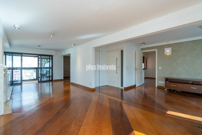 Imagem Apartamento com 3 Quartos à Venda, 191 m² em Pinheiros - São Paulo Imagem Apartamento com 3 Quartos à Venda, 191 m² em Pinheiros - São Paulo