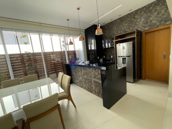 Imagem Casa com 3 Quartos para Alugar, 400 m² em Setor Bougainville - Anápolis