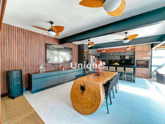 Imagem Casa com 7 Quartos à Venda, 360 m² em Centro - Armação Dos Búzios