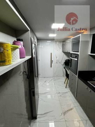 Imagem Apartamento com 3 Quartos à Venda, 94 m²