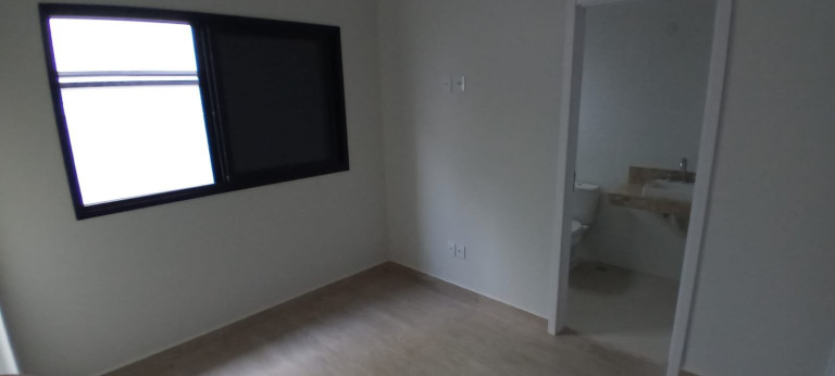 Imagem Casa com 3 Quartos à Venda, 184 m² em Quiririm - Taubaté Imagem Casa com 3 Quartos à Venda, 184 m² em Quiririm - Taubaté